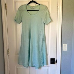 Minty blue Tavãn & Mitto linen dress